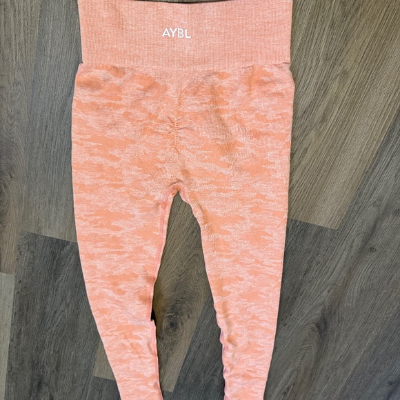 AYBL Evolve Women's Camo Seamless Leggings - Picture 3 of 7